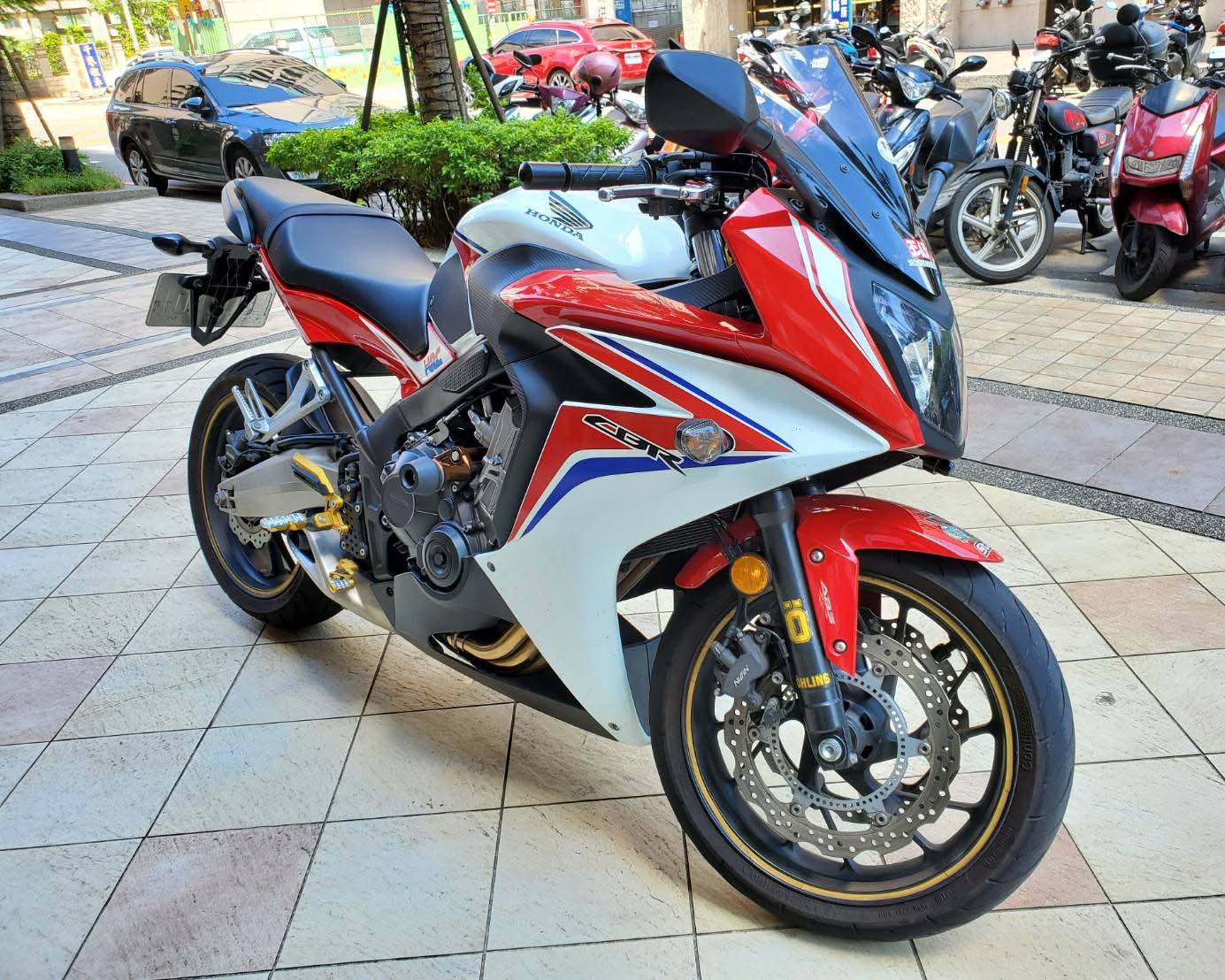 HONDA 16年 CBR650F ABS台本車